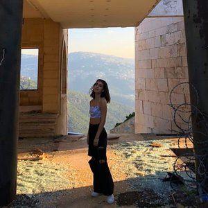 Meet your Posher, Christelle